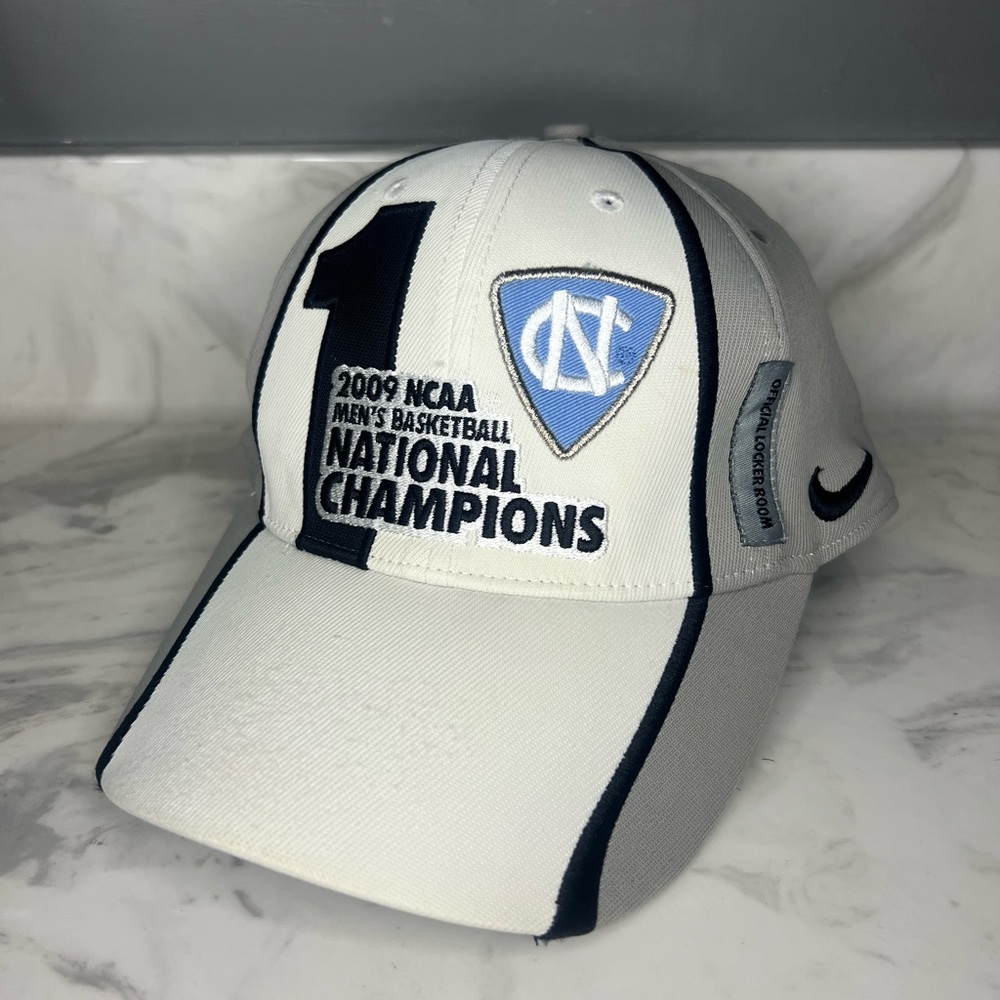 University Of North Carolina Tar Heels UNC 2009 Champions Nike Men’s OSFA Hat